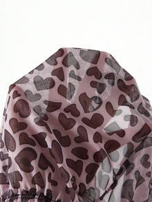 SHEIN 2 件加大码撞色蕾丝、荷叶边心形印花吊带背心和裤子睡衣套装