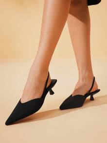 CUCCOO BASICS 女士尖头小猫跟高跟鞋，蝴蝶结装饰，纯色，踝带，日常穿着的优雅之选，户外购物，节日，派对，适合春、夏、秋、冬，搭配缎面连衣裙 - 黑色 - 查看 4