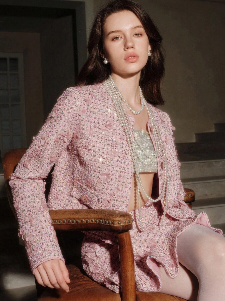 SHEIN Unity 浪漫约会优雅淑女粉色3D花朵圆领夹克和荷叶边下摆短裙两件套，秋冬 - 粉色 - 查看 1