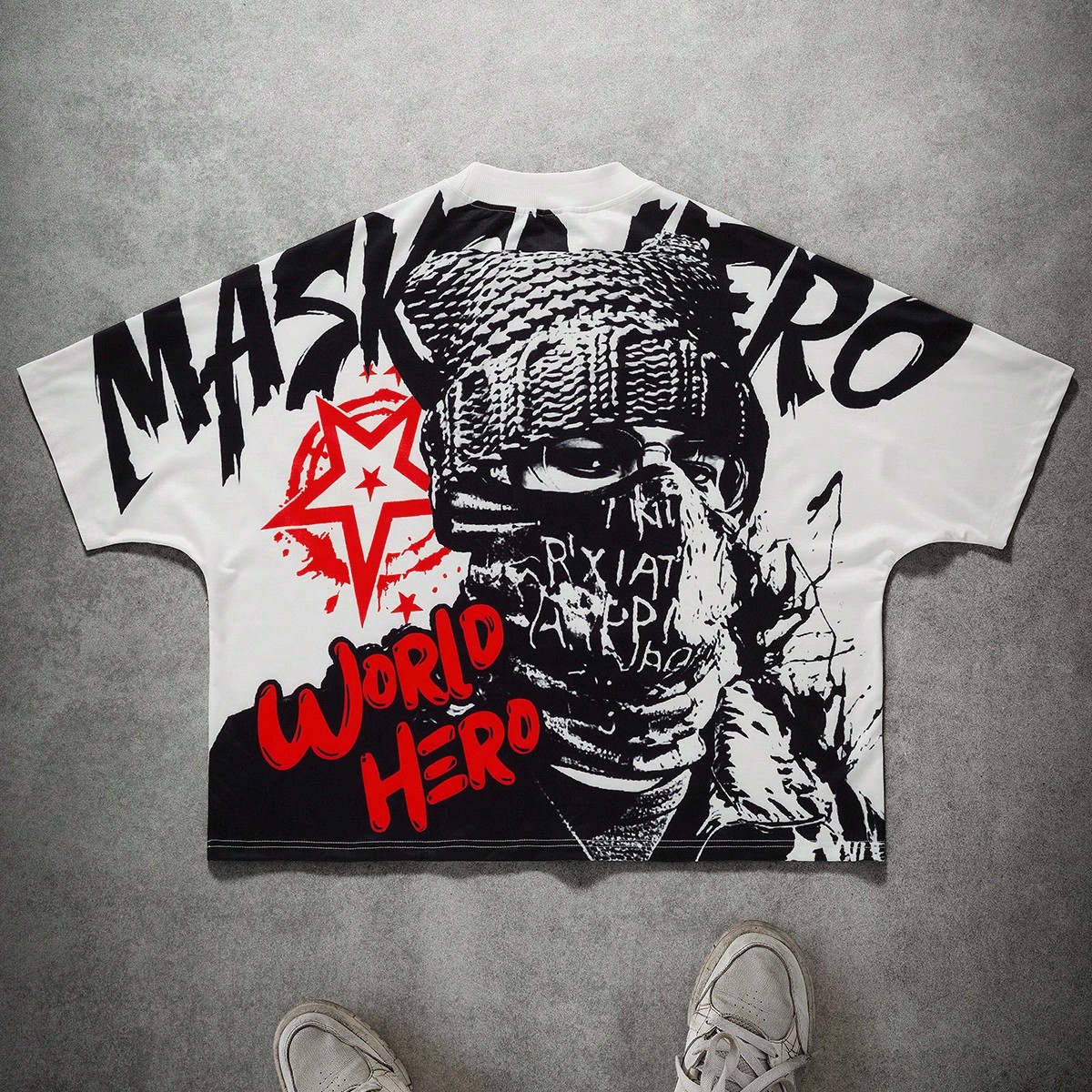 Camiseta de manga corta con estampado de personajes y letras para hombres de talla grande, camisetas gráficas recortadas para hombres, camisetas grá