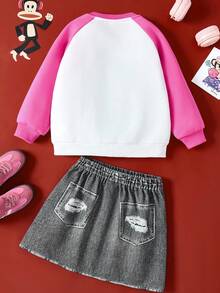 Paul Frank X SHEIN Conjunto de 2 piezas de sudadera con mangas raglán contrastadas con estampado de leopardo, estrella y mono de dibujos animados, forrada térmicamente, y falda de línea A con estampado de mezclilla para niña - Multicolor - Ver 2