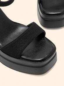 CUCCOO BASICS Cuccoo 女士时尚优雅防水厚底高跟凉鞋，夏季