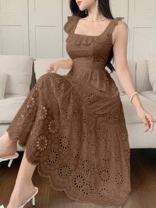 DAZY 法式蕾丝刺绣白色收腰连衣裙，度假仙女风长裙 - 卡其色 - 查看 4