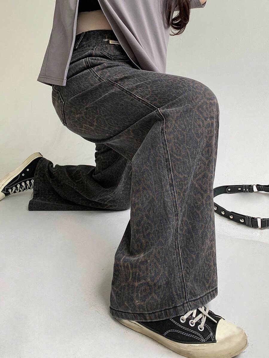 Dazy Plus Plus Size Loose Leopard Print Boyfriend Jeans - Brown - View 1