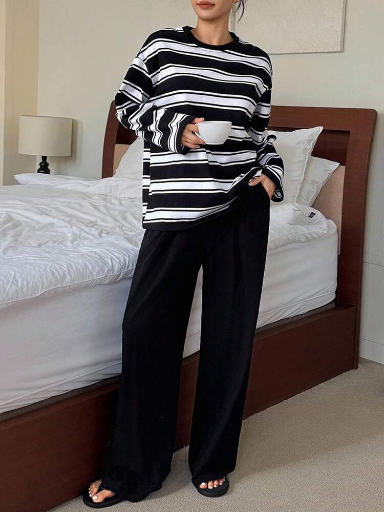 DAZY 条纹宽松 T 恤上衣和纯色睡裤女士睡衣套装，秋季服装 - 黑色 - 查看 4