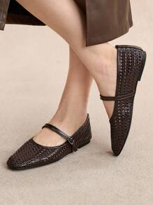 Rosivie 2025年夏季新款法式方头百搭黑色镂空编织带低帮透气舒适平底女鞋 - 棕色 - 查看 7