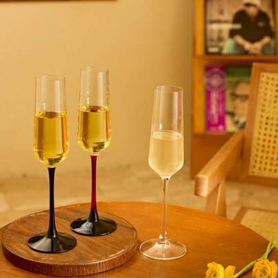 Cirelle 精美玻璃高脚香槟杯，时尚苏打水和鸡尾酒杯，葡萄酒杯，果汁和冷饮杯，节日礼物，纪念品 | 葡萄酒杯，葡萄酒杯，饮酒杯