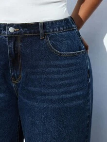 Maija 加大码高腰直筒牛仔裤，卷边裤脚，九分裤，舒适松紧腰带，复古牛仔秋季女装 - 深色水洗藍 - 查看 3