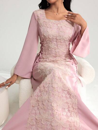 Yasmyna Elegant damklänning med fyrkantig halsringning, lapptäcke och broderi, åtsittande midja, vår/sommar