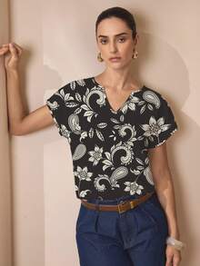 Shutterstock Glamance 佩斯利花纹 V 领短袖女式衬衫，乡村风格上衣，适合教师节和返校季 - 黑色 - 查看 1