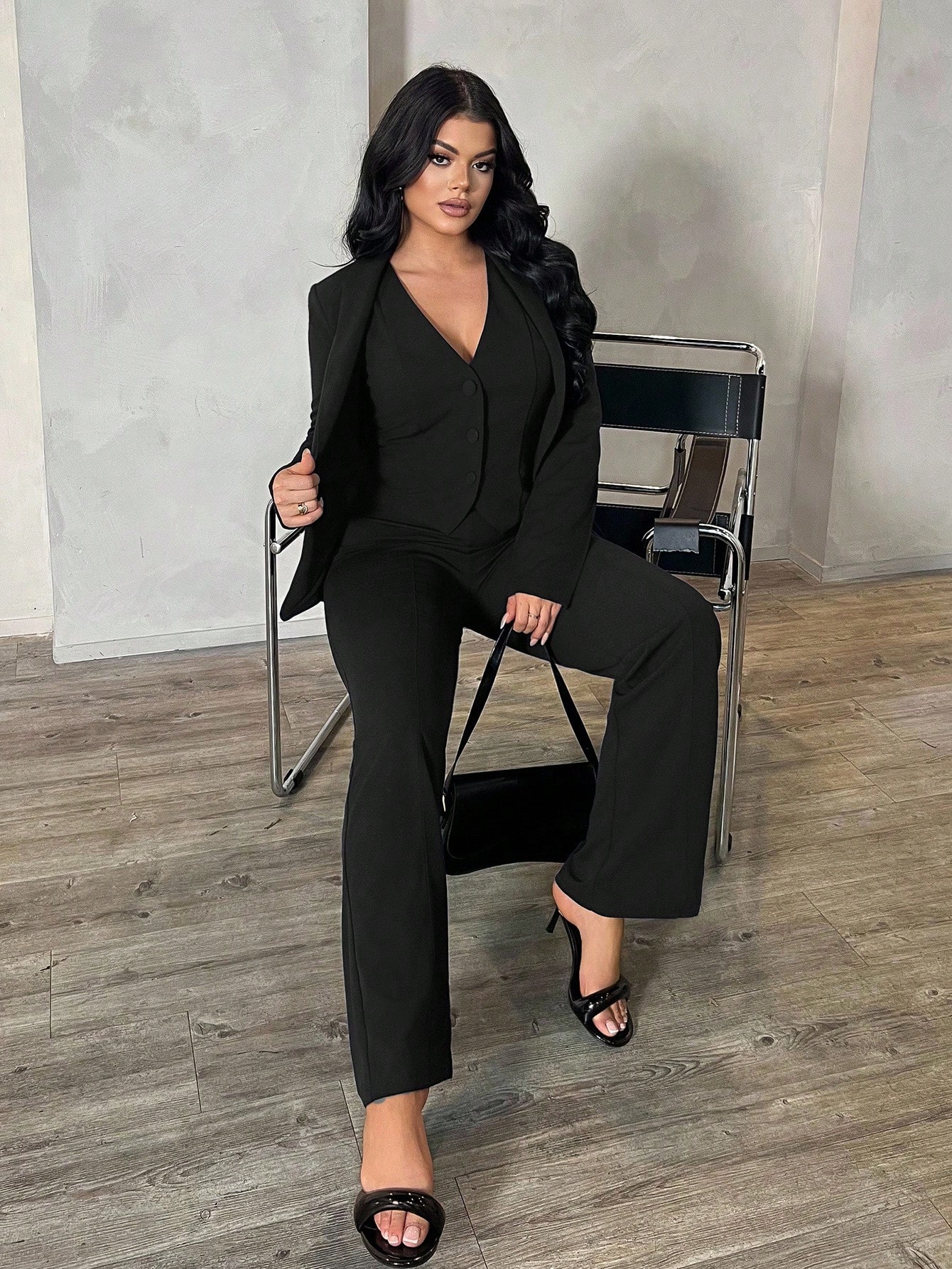 SHEIN SXY 3 قطع: بدلة رسمية بسترة وبنطلون باللون ا...