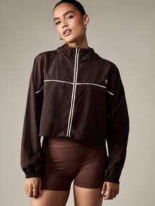 MISSGUIDED Boxy Fit Lightweight Cropped Windbreaker Track Jacket Full Zip Hooded Athletic Outerwear Spring Fall Essential Retro Streetwear Active Jacket Fashion Forward Design - Brown - View 5