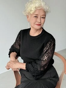 FRIFUL 女式黑色纯色圆领拼接透明蕾丝面料宽松休闲百搭毛衣，秋季 - 黑色 - 查看 1