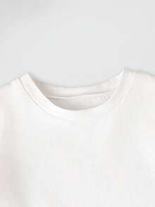 SHEIN 年轻女孩字母印花休闲舒适时尚圆领 T 恤