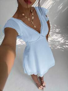 Aloruh 女士优雅性感迷人荷叶边袖 A 字深 V 领露背迷你连衣裙 - 淺藍色 - 查看 5