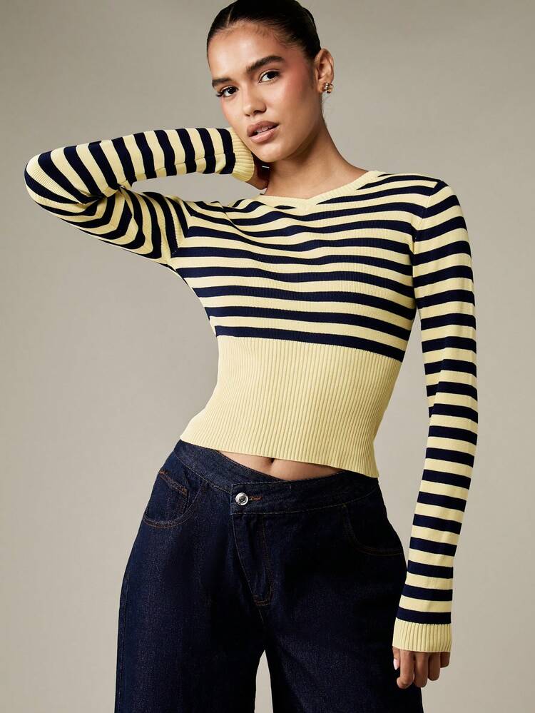 MISSGUIDED Vintage Inspired Nautical Striped Crop Knit Top Long Sleeve Fitted Waist Retro Style Winter Fall Casual Wear