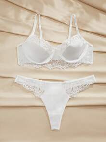 Charlaine 睫毛蕾絲邊前蝴蝶結鋼圈丁字褲內衣套裝 - 白色 - 查看 6