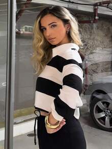 Jeta Ari 半鈕領色塊下垂肩春季短版t恤 - 黑與白 - 查看 6