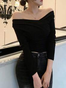 DAZY Elegant Off Shoulder Design Fitted Women T-Shirt Long Sleeve Top - Black - View 3