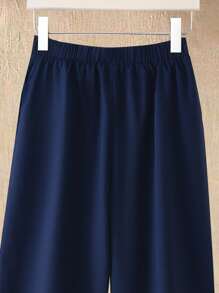 EMERY ROSE Women Floral Print Loose Fit Round Neck Top And Jogger Pants Loose Fit Two-Piece Set For Summer - Blue and White - View 4