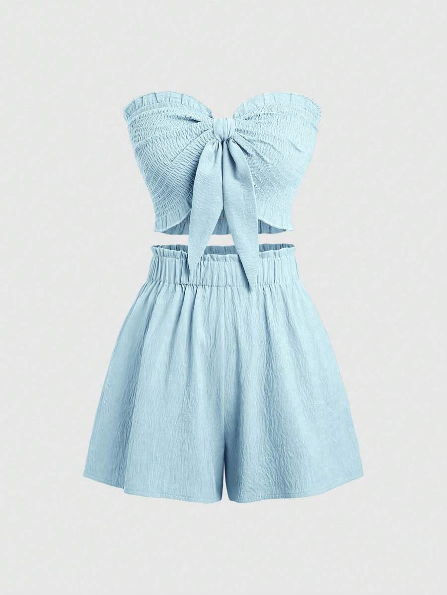 Sweetra Bộ 2 món áo crop top xoắn màu trơn và quần short cạp chun bằng túi giấy, bó sát - Màu xanh nhạt - Xem 1