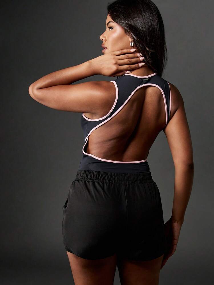 Missguided x Playboy Body dos nageur avec bordure contrastée et logo