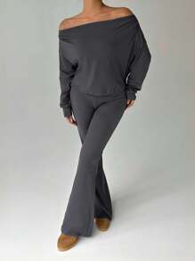 FavEase 1 套女式休闲纯色露肩长袖宽松短款上衣和低腰抽绳喇叭裤，秋季服装