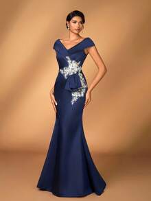Serin 优雅奢华珍珠和钻石刺绣蕾丝贴花缎面露肩美人鱼连衣裙，适合婚礼、活动、派对、度假、舞会、新娘和新娘母亲 - 藏蓝色 - 查看 4