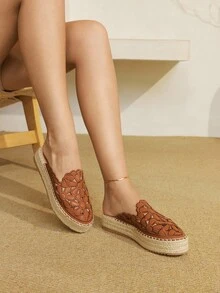 Styleloop Chocolate Women's Flat Woven Shoes, Bohemian Style, Suitable For Vacation, Halloween, Christmas, Party - Brown - View 2