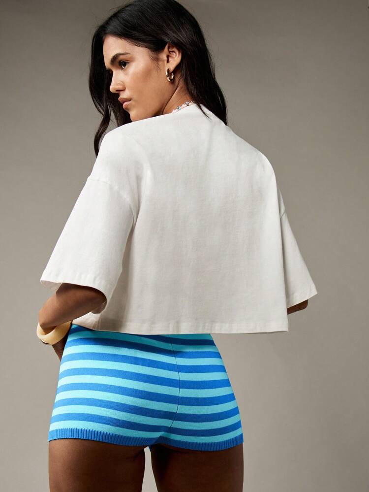 MISSGUIDED Short à cordon tricoté style rétro, taille haute, motif rayé côtelé. Short de plage d'été, de vacances, de détente casual