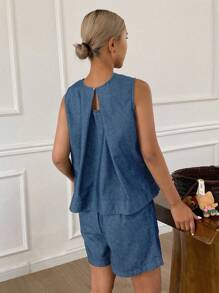DAZY 女式深水洗蓝色圆领露背无袖宽松牛仔上衣和短裤两件套