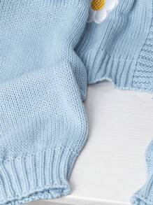 GlowEve CURVE Light Blue Flower Embroidered Oversized Knit Cardigan, Combining Lazy Comfort With Adorable Charm-Perfect For Autumn And Winter Dates. - Blue - View 5