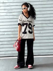 SHEIN Explorewe Tween Girls Casual Striped V-Neck Off Shoulder Loose T-Shirt With Number Graphic Tee And Cargo Straight Pocket Pants 2 Pieces Outfit, Fashionable And Spring/Summer/Autumn Set Baseball Outfits Outfit Sets