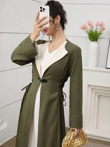 Al Najma 经典军绿色撞色领口系带多层风衣 - 軍綠色 - 查看 7