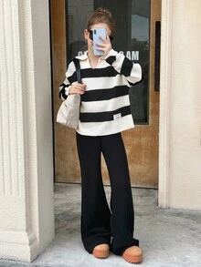 SHEIN 青少年女孩休闲罗纹高领黑白条纹毛衣和纯黑色阔腿裤两件套，适合秋冬季 - 黑與白 - 查看 9