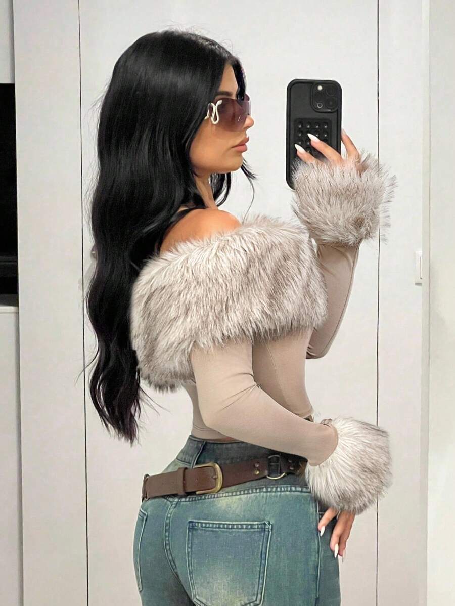 SHEIN ICON 女士长袖时尚露肩毛边长袖短款上衣露肩上衣毛边上衣 - 杏色 - 查看 1