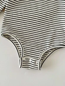 SHEIN Set de 3 piezas de body de manga larga con cuello de tortuga casual y cómodo para bebé niño en otoño e invierno - Multicolor - Ver 5