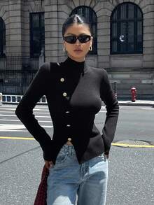 Strévra 女士秋季高领金属扣腰长袖毛衣