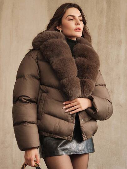 Anewsta Women's Luxury Pleated Fur Collar Loose Short Hem Drawstring Thick Jacket