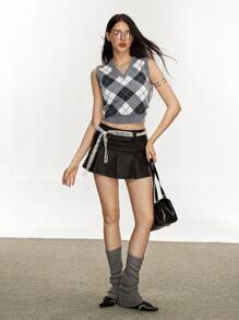 Rina Fox 女式菱形图案V领无袖短款休闲针织上衣