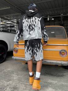 Manfinity Roghcode Men's Dark Gothic Skeleton Flame Print Hoodie&Shorts Set,Oversized Streetwear,Black,Autumn,City Break,High Street Digital Skull Letter Graphic Suit - Black - View 2