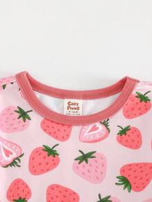 Cozy Pixies 女婴舒适睡衣套装，卡通草莓印花柔软针织圆领长袖上衣和松紧腰打底裤 - 粉色 - 查看 8