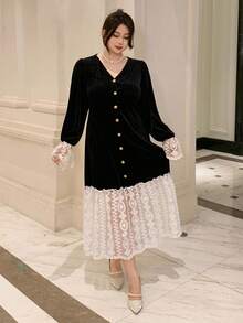 Dazy Plus Christmas Plus Size Women's V-Neck Velvet & Lace Patchwork Flare Sleeve Bodycon Party Dress, Spring/Autumn