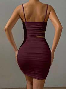 SHEIN x Marika Sila Allurite Váy xếp ly gợi cảm màu đỏ nâu, trang phục hẹn hò, váy dự tiệc cưới, trang phục sinh nhật, trang phục đầu thu, trang phục trở lại trường, váy dự tiệc - Gỗ đỏ - Xem 3