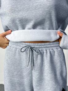 SHEIN Tall 女式 V 领超大蓬松羊毛弹力宽松休闲运动衫和运动裤 2 件套，秋冬，小标志印花 2 件套休闲套装女式。外出装，别致女式套装，别致女式裤子，家居，休闲，运动风格，百搭，高品质升级，个性化，适合聚会、健身房、户外和多种场景，女式秋季服装，别致女式套装，运动，多功能 - 灰色 - 查看 7