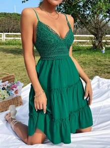 Soleia 水溶蕾絲拼接多層下擺後綁帶吊帶洋裝