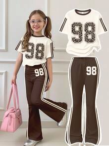 SHEIN 复古街头运动学院奶油白棕色豹纹 98 号图案，少女休闲宽松圆领短袖 T 恤和喇叭裤两件套，适合夏季，夏季服装，轻松舒适，少女秋季分层，时尚儿童，休闲装，女孩图案服装，返校，秋季服装，返校节 - 彩色 - 查看 3