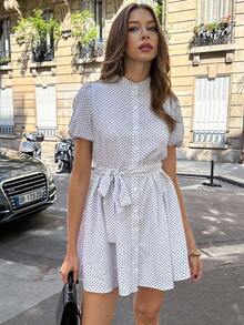 Chiquease 法国白色波点优雅单排扣立领收腰束腰连衣裙 - 白色 - 查看 1