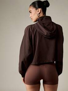 MISSGUIDED Boxy Fit Lightweight Cropped Windbreaker Track Jacket Full Zip Hooded Athletic Outerwear Spring Fall Essential Retro Streetwear Active Jacket Fashion Forward Design - Brown - View 2