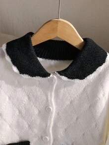 Niña preadolescente Estilo casual de escuela y transporte Suéter de punto de cuello polo de un solo botonadura con diseño argyle de color contrastante, otoño - Blanco - Ver 3